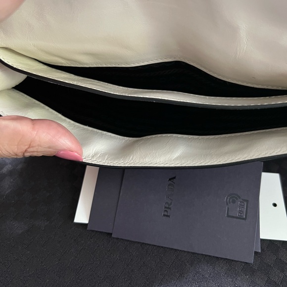 Authentic Prada White Leather Shoulder Bag - Picture 7 of 11